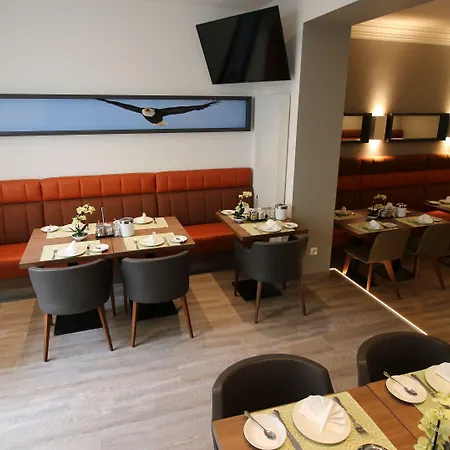 Zum Adler Hotel