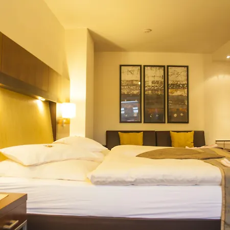 Zum Adler Hotel