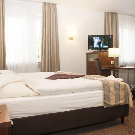 Zum Adler Hotel