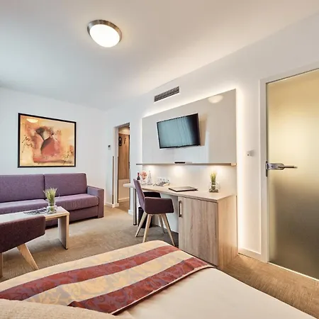Hotel Zum Adler 3*
