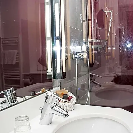 Zum Adler Hotel 3*